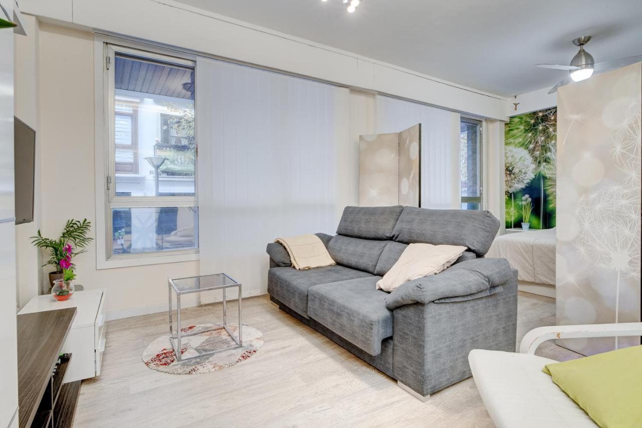 Precioso Apartamento Cercano Al Mar, Parking, 4 Pax Ондаррібія Екстер'єр фото